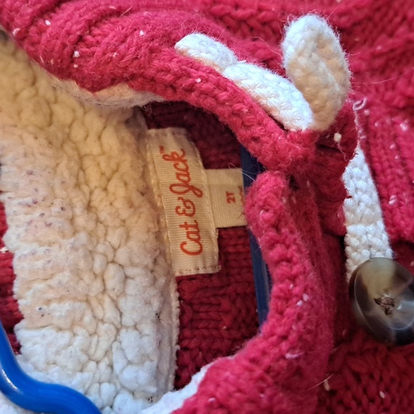 Cat & Jack boys size 2T red speckled sweater w toggle closures - Picture 2 of 5